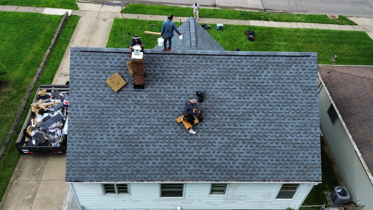 Spartan Team Installing a New Roof