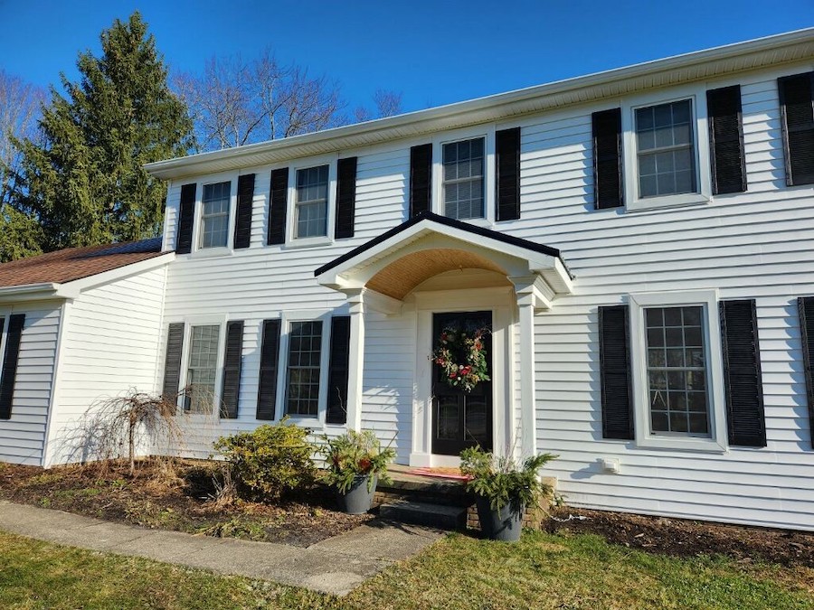 Roofing in Ambler Heights